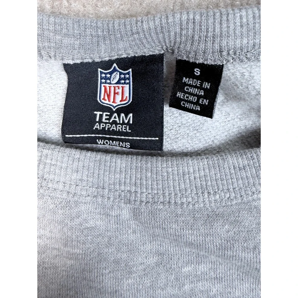 NFL Team Apparel Womens Raiders Football Rhinestone Sweatshirt Gray Small